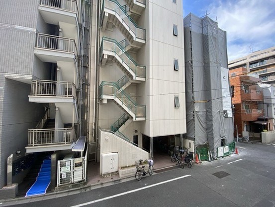 apartment 東京都渋谷区神宮前４丁目11-6　表参道千代田ビル7F