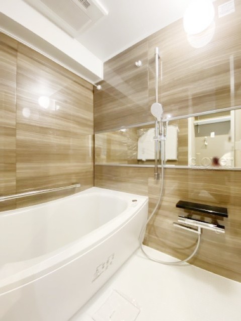 apartment 東京都渋谷区神宮前４丁目11-6　表参道千代田ビル7F