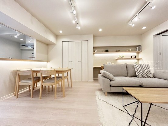 apartment 東京都渋谷区神宮前４丁目11-6　表参道千代田ビル7F