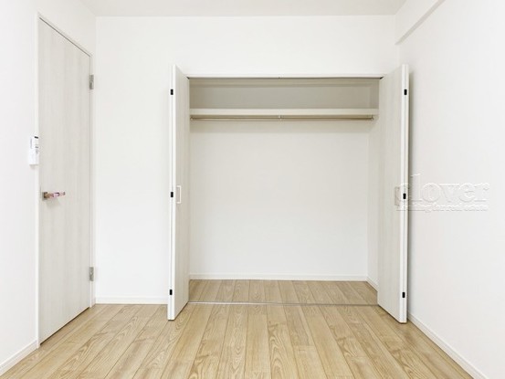 apartment 東京都渋谷区神宮前４丁目11-6　表参道千代田ビル7F
