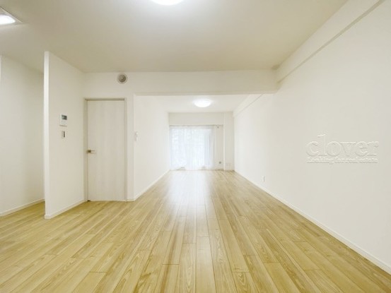 apartment 東京都渋谷区神宮前４丁目11-6　表参道千代田ビル7F