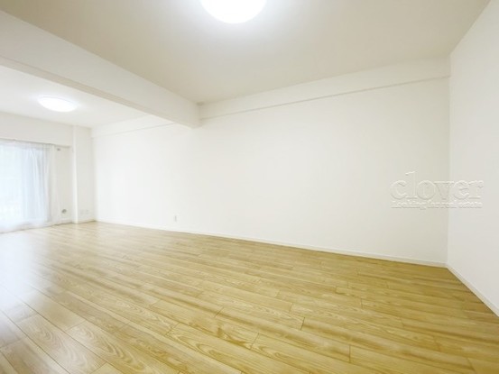apartment 東京都渋谷区神宮前４丁目11-6　表参道千代田ビル7F