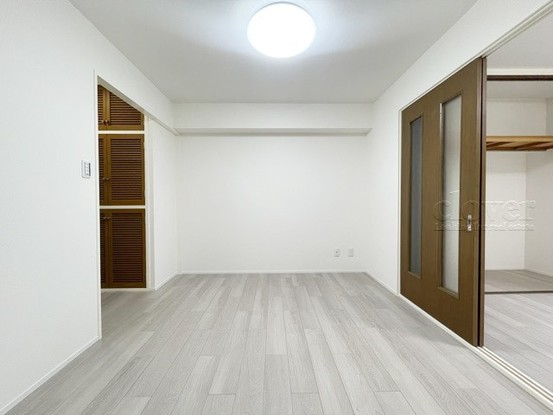 apartment 東京都渋谷区神宮前４丁目11-6　表参道千代田ビル7F
