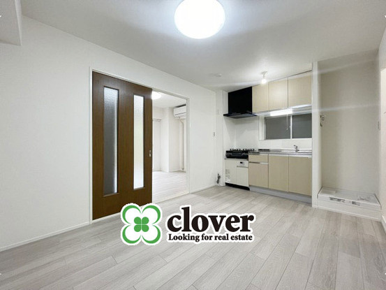 apartment 東京都渋谷区神宮前４丁目11-6　表参道千代田ビル7F