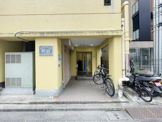 apartment 東京都渋谷区神宮前４丁目11-6　表参道千代田ビル7F