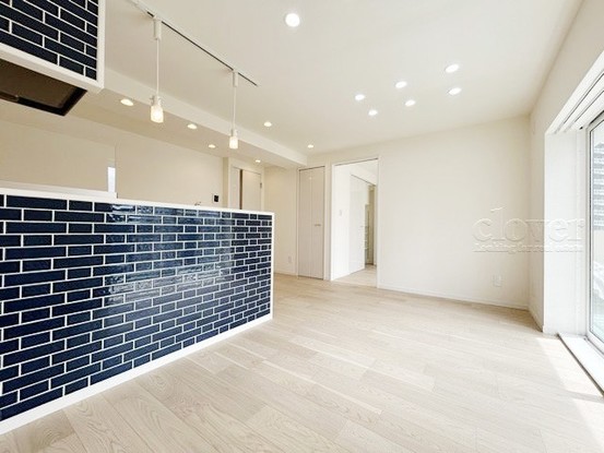 apartment 東京都渋谷区神宮前４丁目11-6　表参道千代田ビル7F