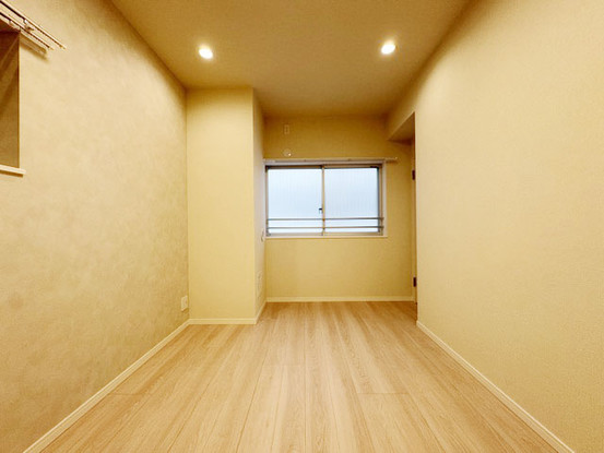 apartment 東京都渋谷区神宮前４丁目11-6　表参道千代田ビル7F