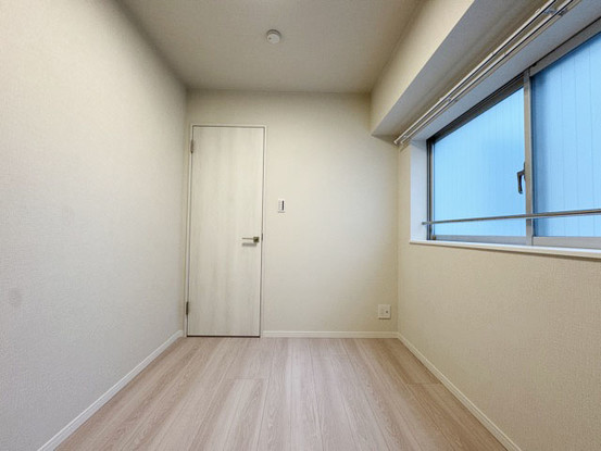 apartment 東京都渋谷区神宮前４丁目11-6　表参道千代田ビル7F