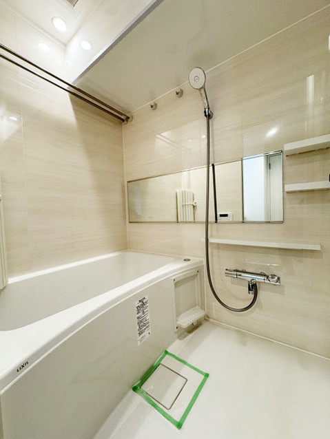 apartment 東京都渋谷区神宮前４丁目11-6　表参道千代田ビル7F