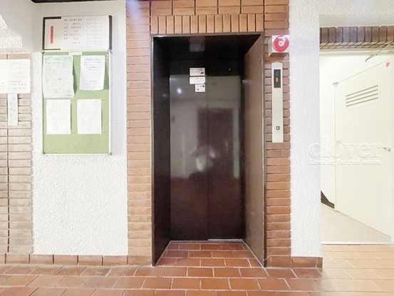 apartment 東京都渋谷区神宮前４丁目11-6　表参道千代田ビル7F