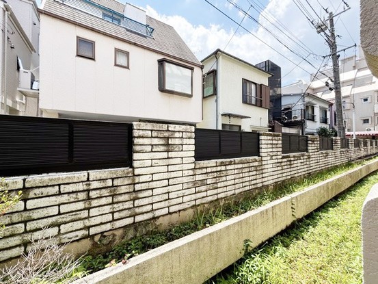 apartment 東京都渋谷区神宮前４丁目11-6　表参道千代田ビル7F