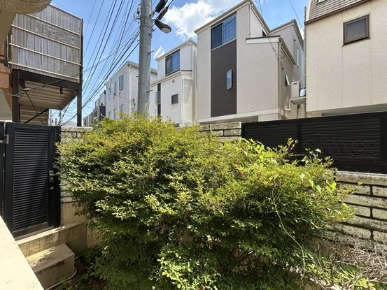 apartment 東京都渋谷区神宮前４丁目11-6　表参道千代田ビル7F
