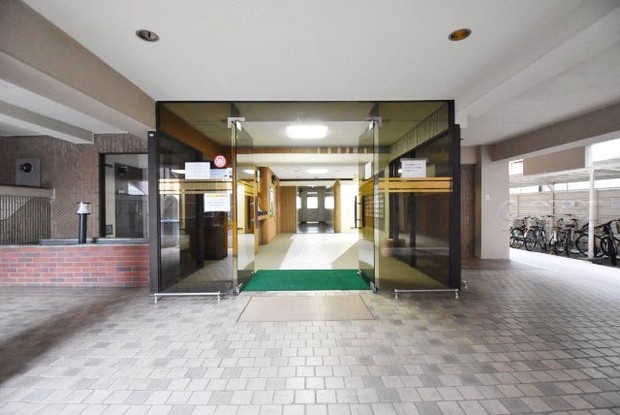apartment 東京都渋谷区神宮前４丁目11-6　表参道千代田ビル7F