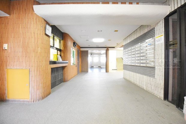 apartment 東京都渋谷区神宮前４丁目11-6　表参道千代田ビル7F