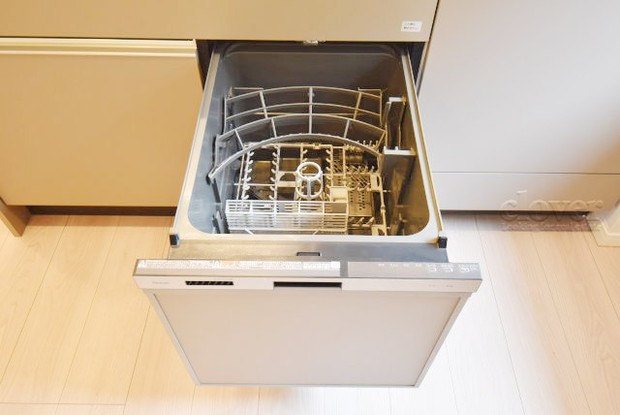 apartment 東京都渋谷区神宮前４丁目11-6　表参道千代田ビル7F