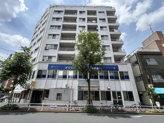 apartment 東京都渋谷区神宮前４丁目11-6　表参道千代田ビル7F