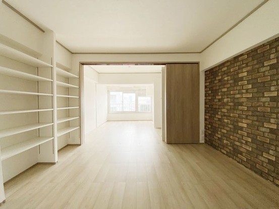 apartment 東京都渋谷区神宮前４丁目11-6　表参道千代田ビル7F