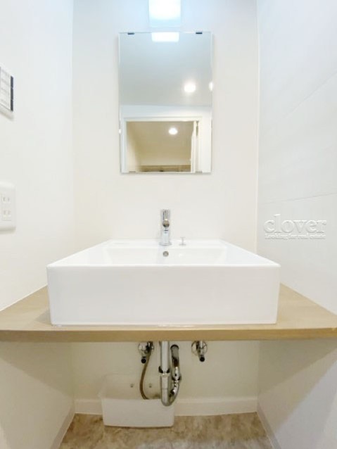 apartment 東京都渋谷区神宮前４丁目11-6　表参道千代田ビル7F