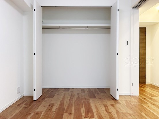 apartment 東京都渋谷区神宮前４丁目11-6　表参道千代田ビル7F