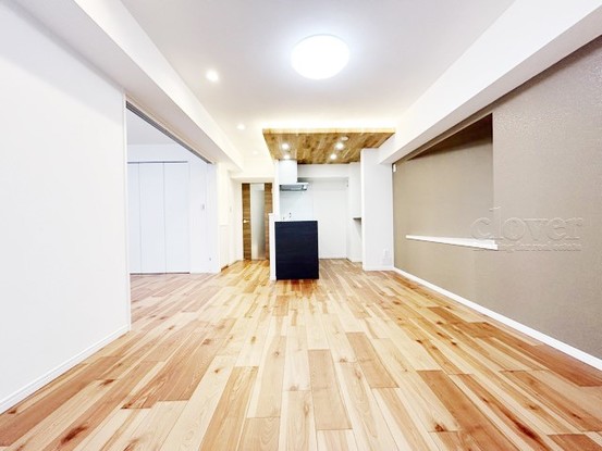apartment 東京都渋谷区神宮前４丁目11-6　表参道千代田ビル7F