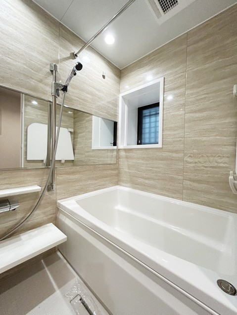apartment 東京都渋谷区神宮前４丁目11-6　表参道千代田ビル7F