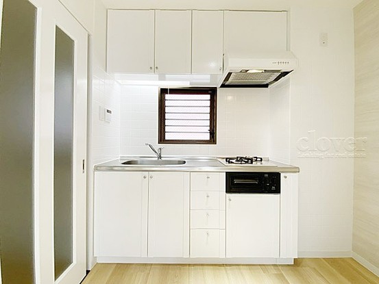 apartment 東京都渋谷区神宮前４丁目11-6　表参道千代田ビル7F
