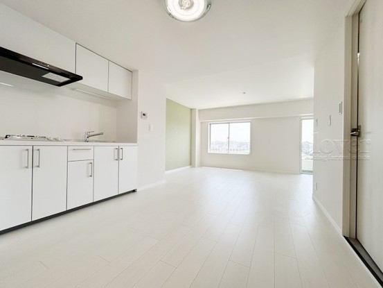 apartment 東京都渋谷区神宮前４丁目11-6　表参道千代田ビル7F