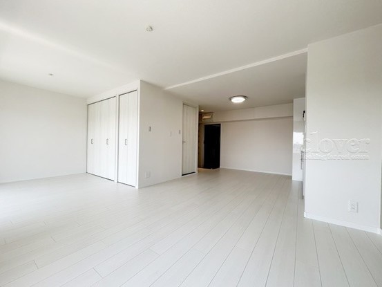 apartment 東京都渋谷区神宮前４丁目11-6　表参道千代田ビル7F