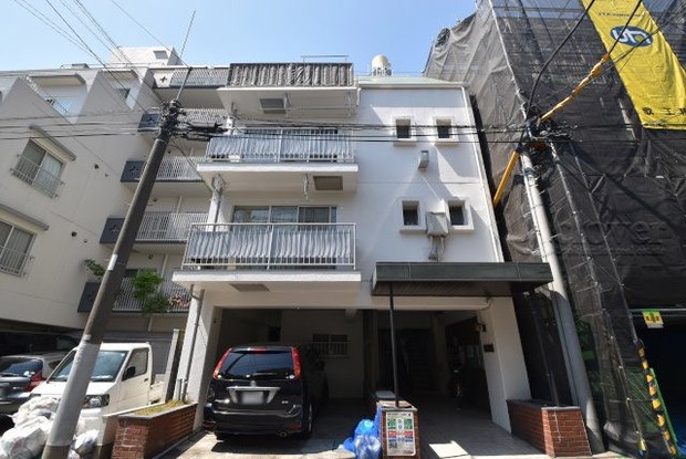 apartment 東京都渋谷区神宮前４丁目11-6　表参道千代田ビル7F