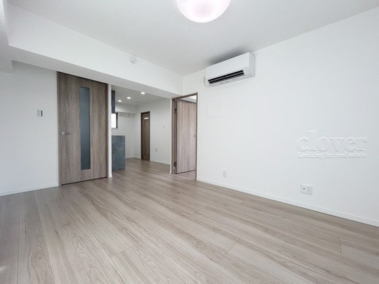 apartment 東京都渋谷区神宮前４丁目11-6　表参道千代田ビル7F