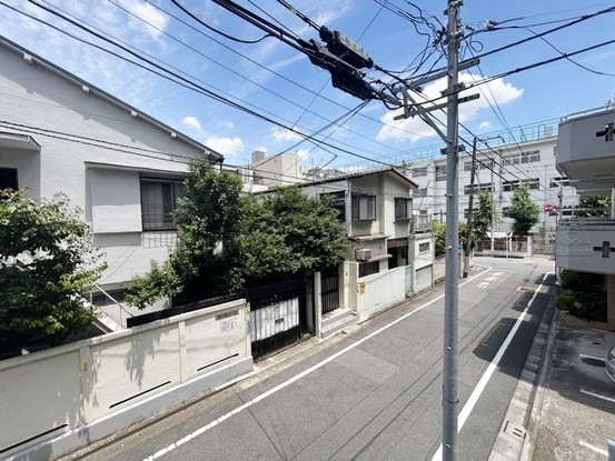 apartment 東京都渋谷区神宮前４丁目11-6　表参道千代田ビル7F