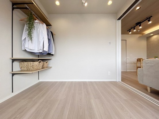 apartment 東京都渋谷区神宮前４丁目11-6　表参道千代田ビル7F