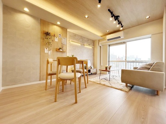apartment 東京都渋谷区神宮前４丁目11-6　表参道千代田ビル7F