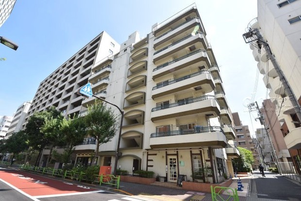 apartment 東京都渋谷区神宮前４丁目11-6　表参道千代田ビル7F