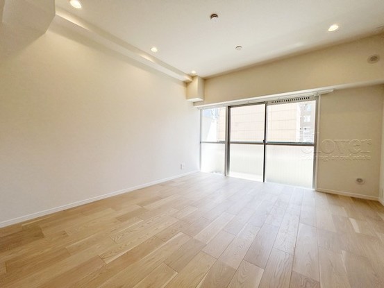 apartment 東京都渋谷区神宮前４丁目11-6　表参道千代田ビル7F