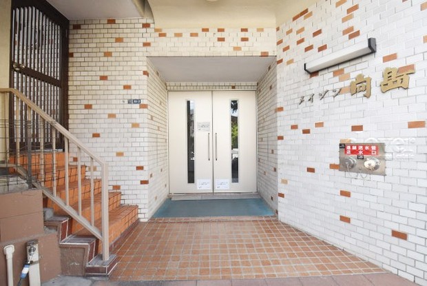 apartment 東京都渋谷区神宮前４丁目11-6　表参道千代田ビル7F