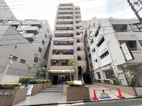 apartment 東京都渋谷区神宮前４丁目11-6　表参道千代田ビル7F