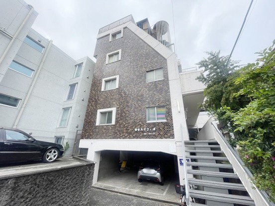 apartment 東京都渋谷区神宮前４丁目11-6　表参道千代田ビル7F