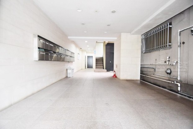 apartment 東京都渋谷区神宮前４丁目11-6　表参道千代田ビル7F