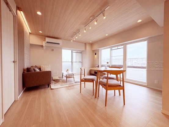 apartment 東京都渋谷区神宮前４丁目11-6　表参道千代田ビル7F