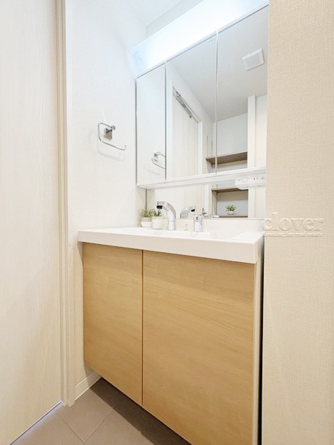 apartment 東京都渋谷区神宮前４丁目11-6　表参道千代田ビル7F