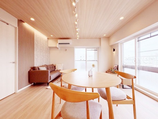 apartment 東京都渋谷区神宮前４丁目11-6　表参道千代田ビル7F