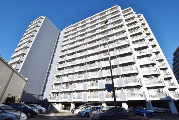 apartment 東京都渋谷区神宮前４丁目11-6　表参道千代田ビル7F