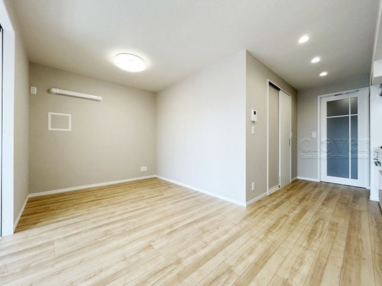 apartment 東京都渋谷区神宮前４丁目11-6　表参道千代田ビル7F