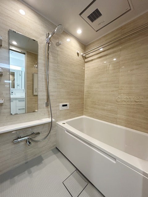 apartment 東京都渋谷区神宮前４丁目11-6　表参道千代田ビル7F