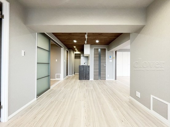 apartment 東京都渋谷区神宮前４丁目11-6　表参道千代田ビル7F