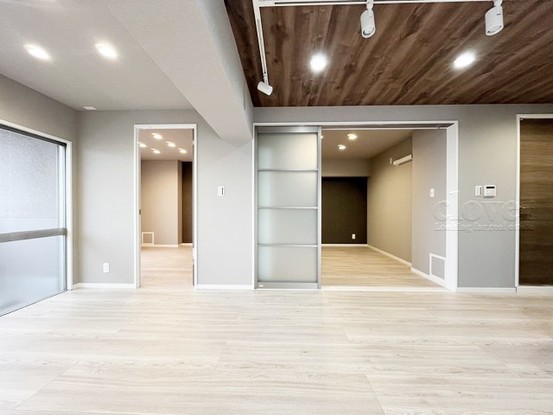 apartment 東京都渋谷区神宮前４丁目11-6　表参道千代田ビル7F