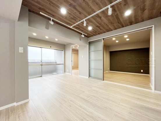 apartment 東京都渋谷区神宮前４丁目11-6　表参道千代田ビル7F