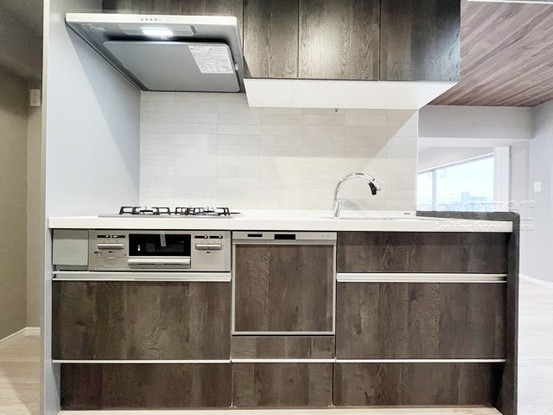 apartment 東京都渋谷区神宮前４丁目11-6　表参道千代田ビル7F