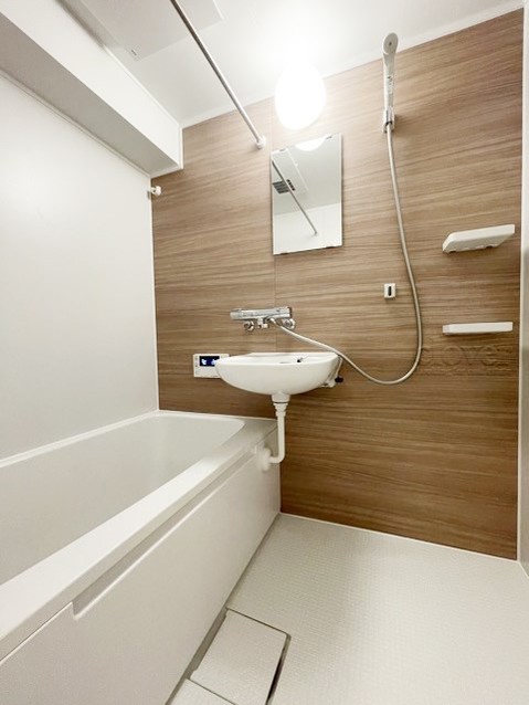 apartment 東京都渋谷区神宮前４丁目11-6　表参道千代田ビル7F